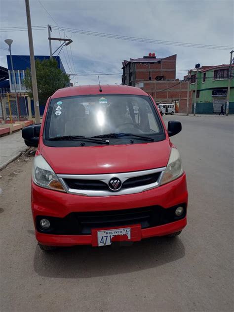 Car and van rental in Oruro Downtown Center .